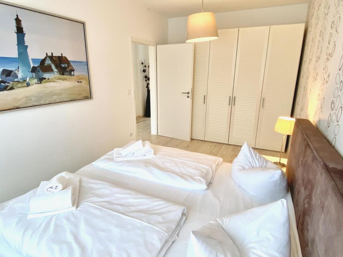 Moenchgut Living & Spa Gager Exterior photo A bedroom in a German hotel