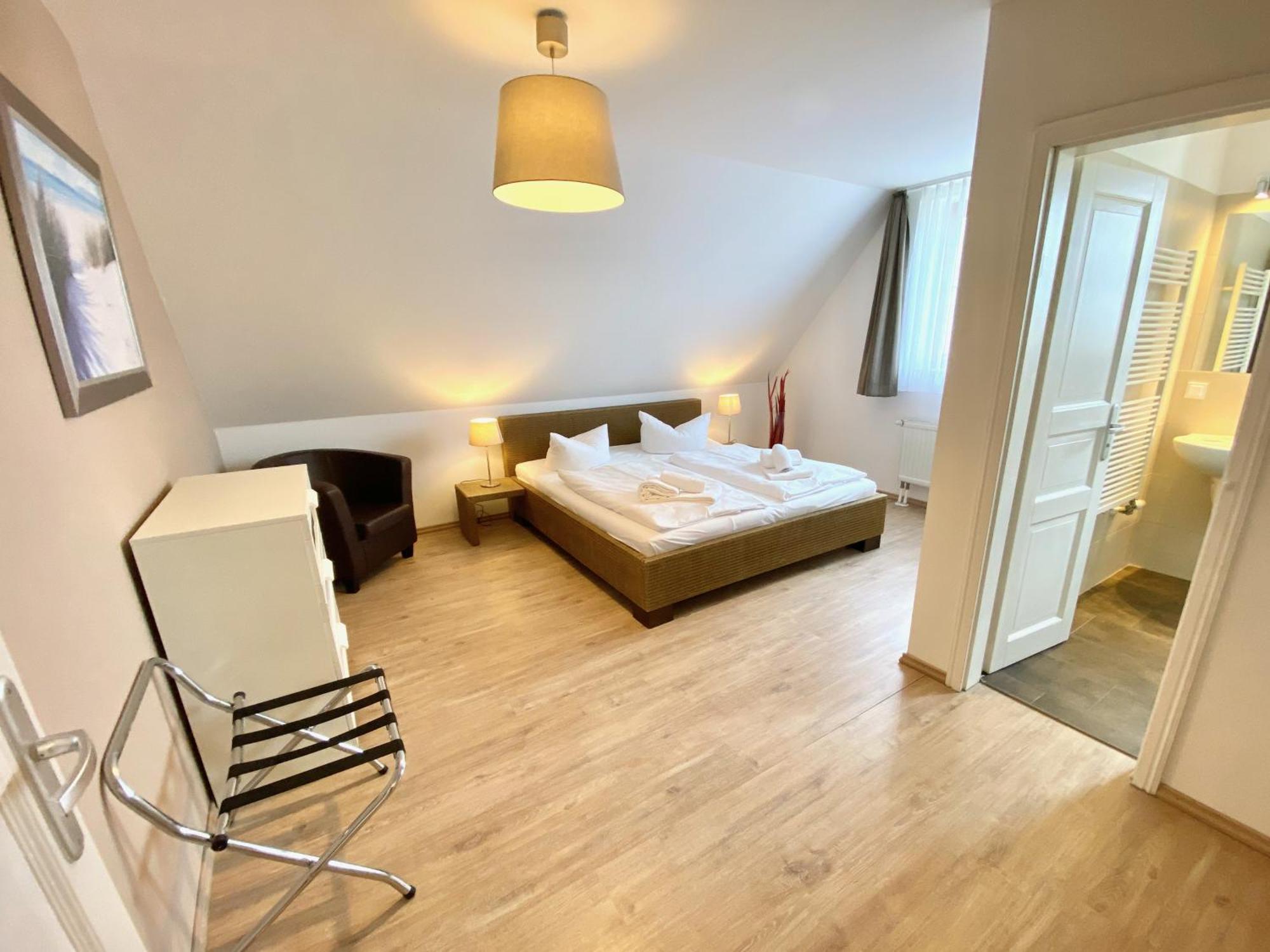 Moenchgut Living & Spa Gager Room photo A typical room at the hotel