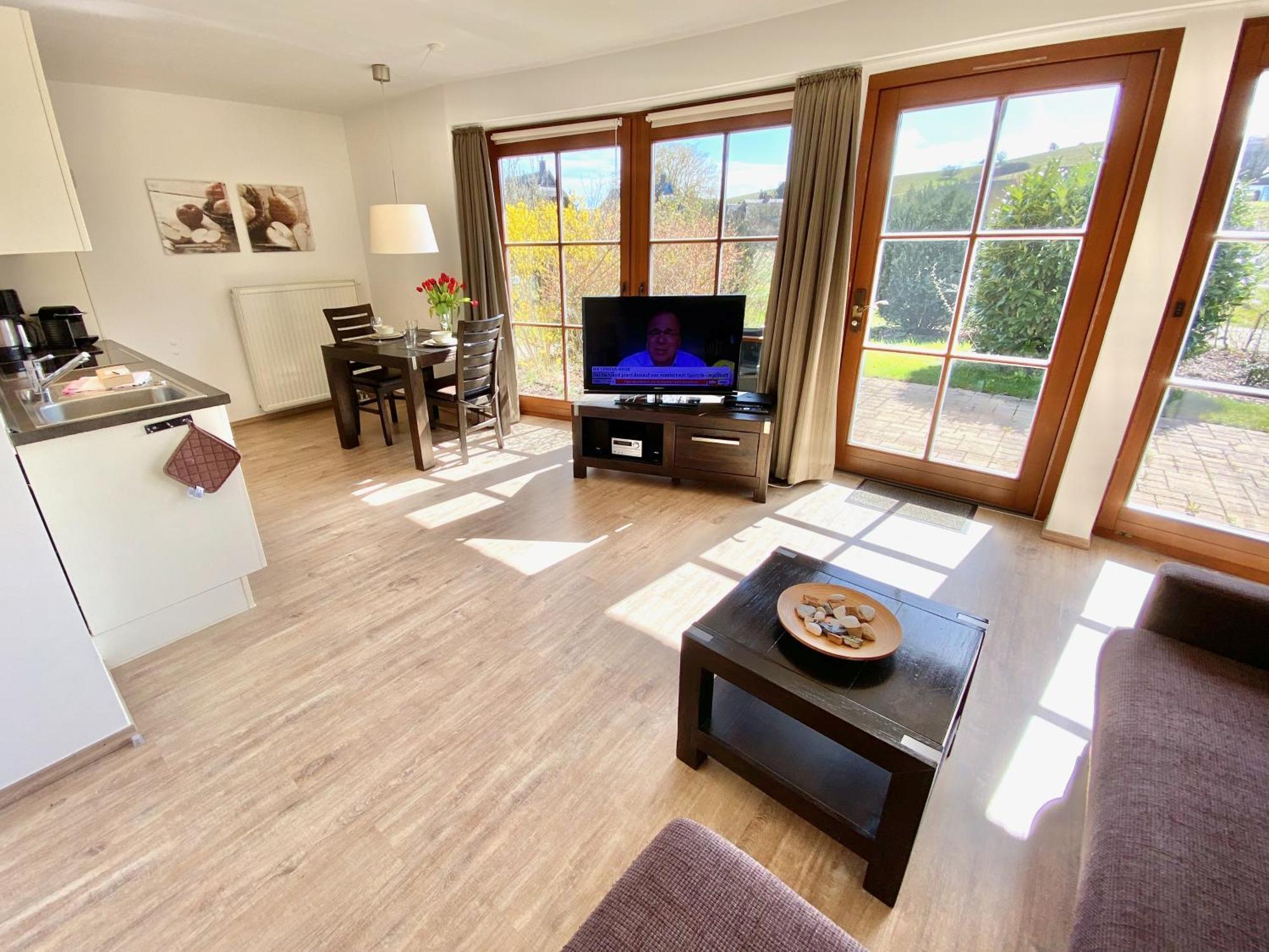 Moenchgut Living & Spa Gager Room photo A typical studio apartment