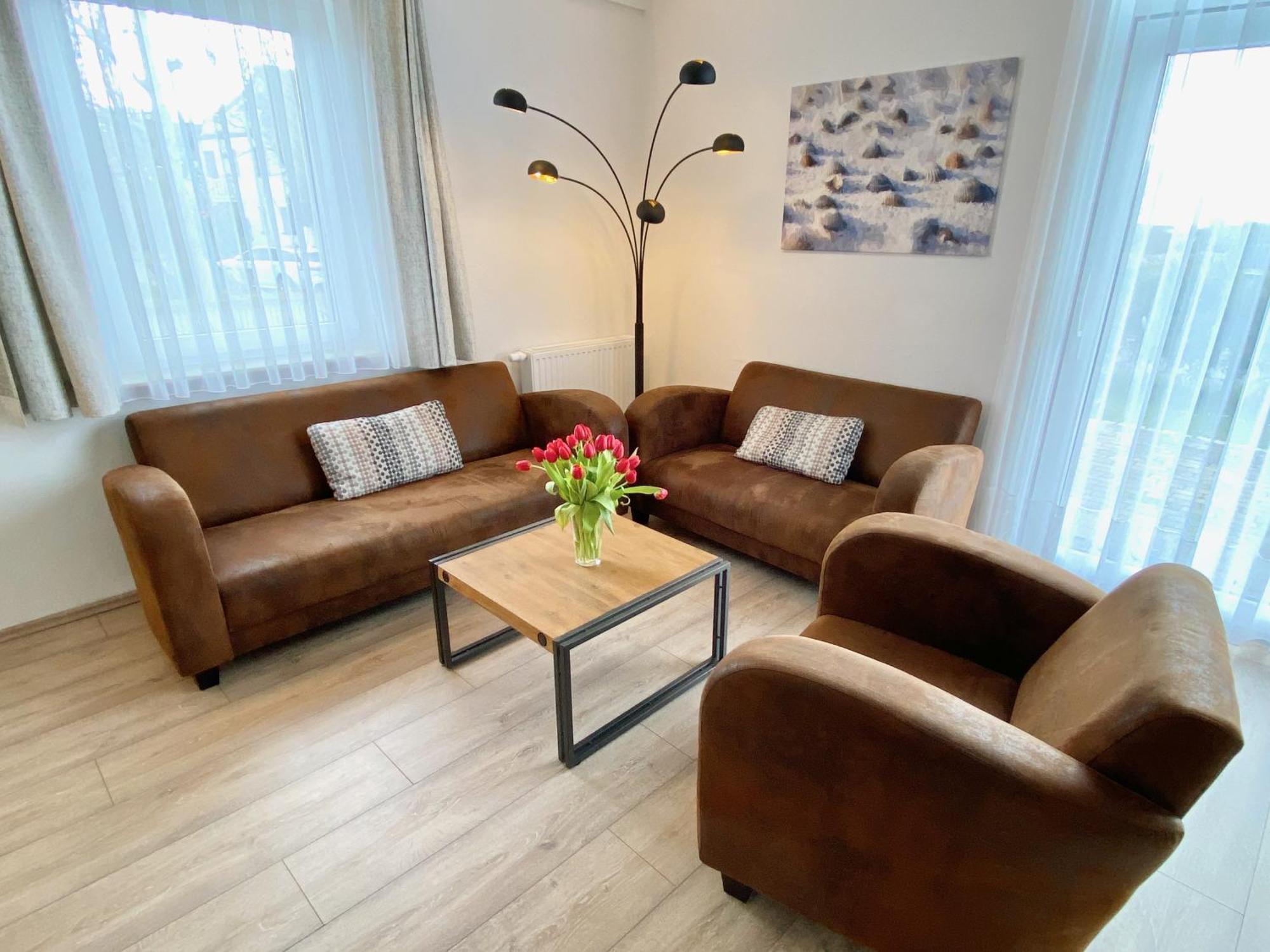 Moenchgut Living & Spa Gager Room photo A living room with a coffee table