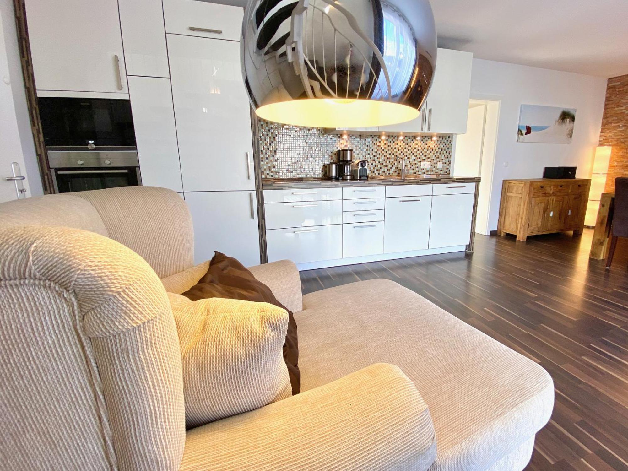 Moenchgut Living & Spa Gager Room photo A modern apartment in the city centre