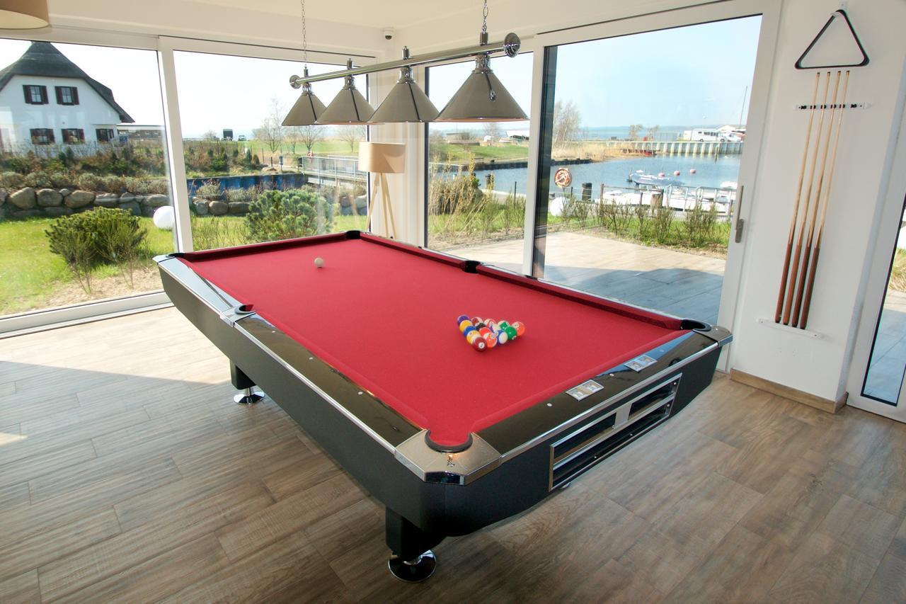 Moenchgut Living & Spa Gager Exterior photo Pool table